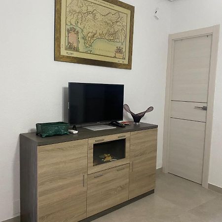 Piso Vivienda Uso Turistico Julio Burell Baeza Reformado Apartment Exterior photo