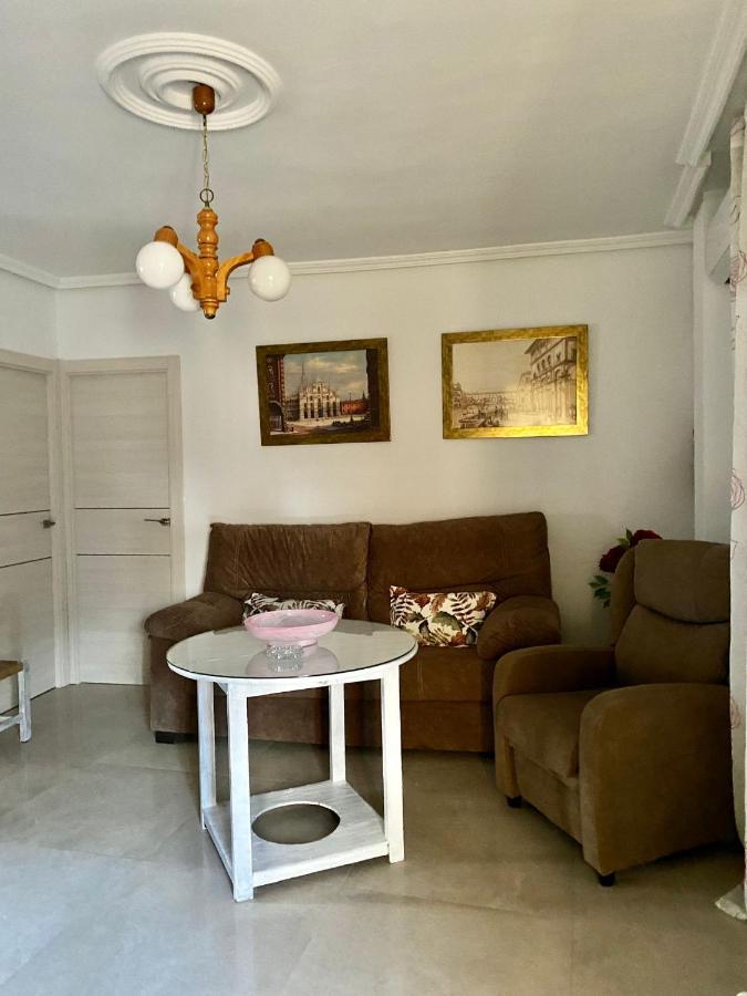 Piso Vivienda Uso Turistico Julio Burell Baeza Reformado Apartment Exterior photo